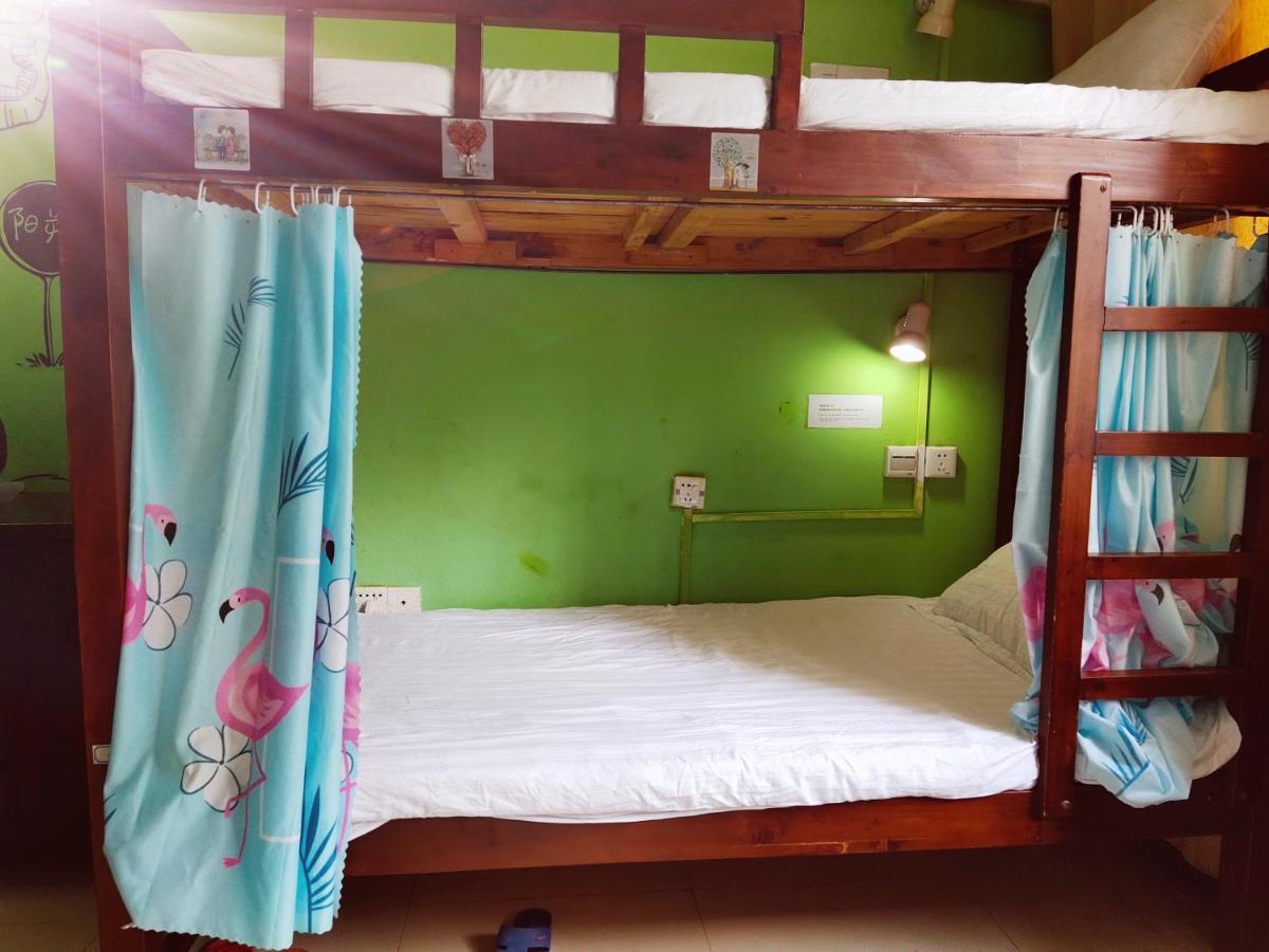 Yangshuo How Flowers Hostel Zewnętrze zdjęcie