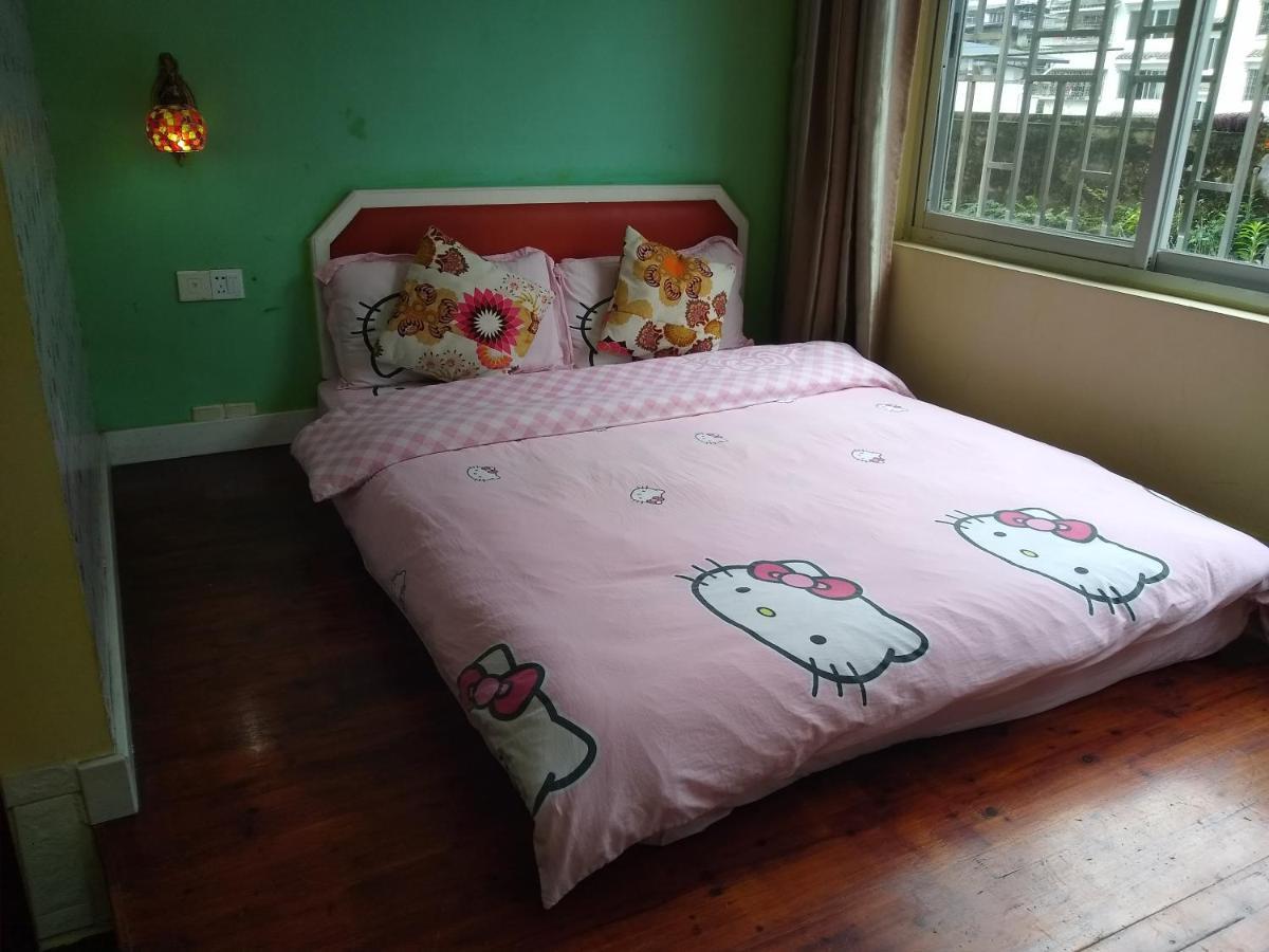 Yangshuo How Flowers Hostel Zewnętrze zdjęcie