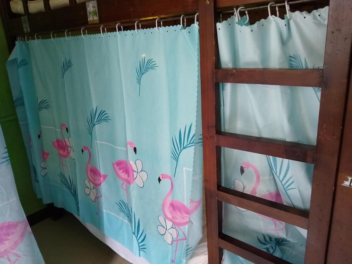 Yangshuo How Flowers Hostel Zewnętrze zdjęcie