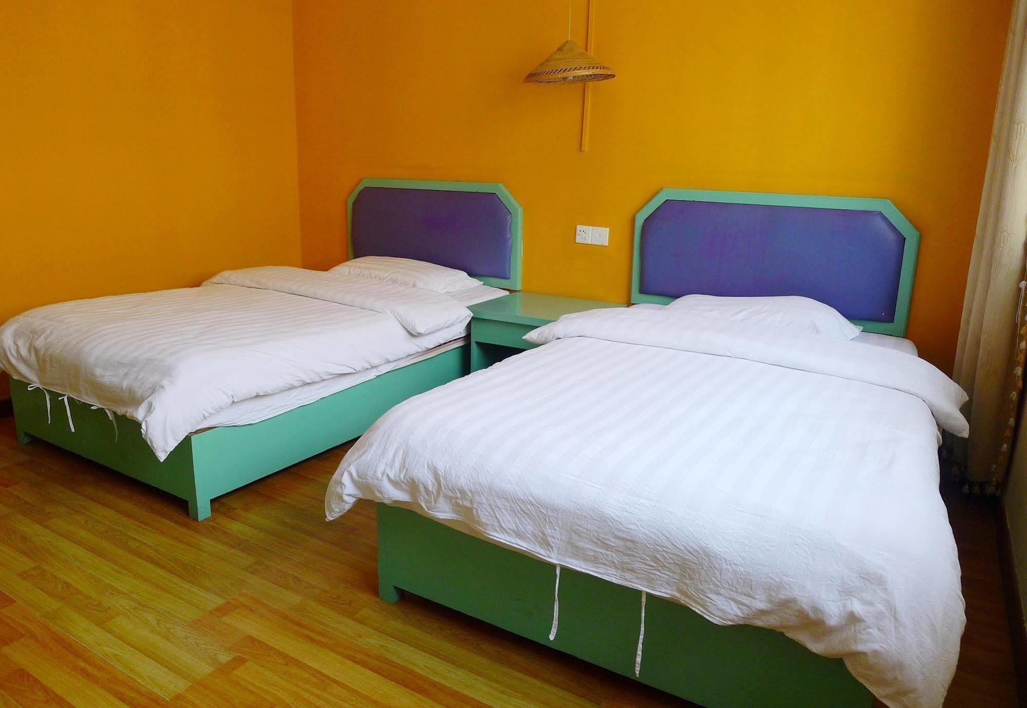 Yangshuo How Flowers Hostel Zewnętrze zdjęcie